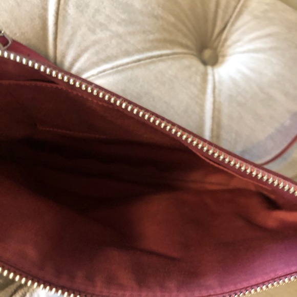 Coach Purse - Never Used - Picture 4 of 7